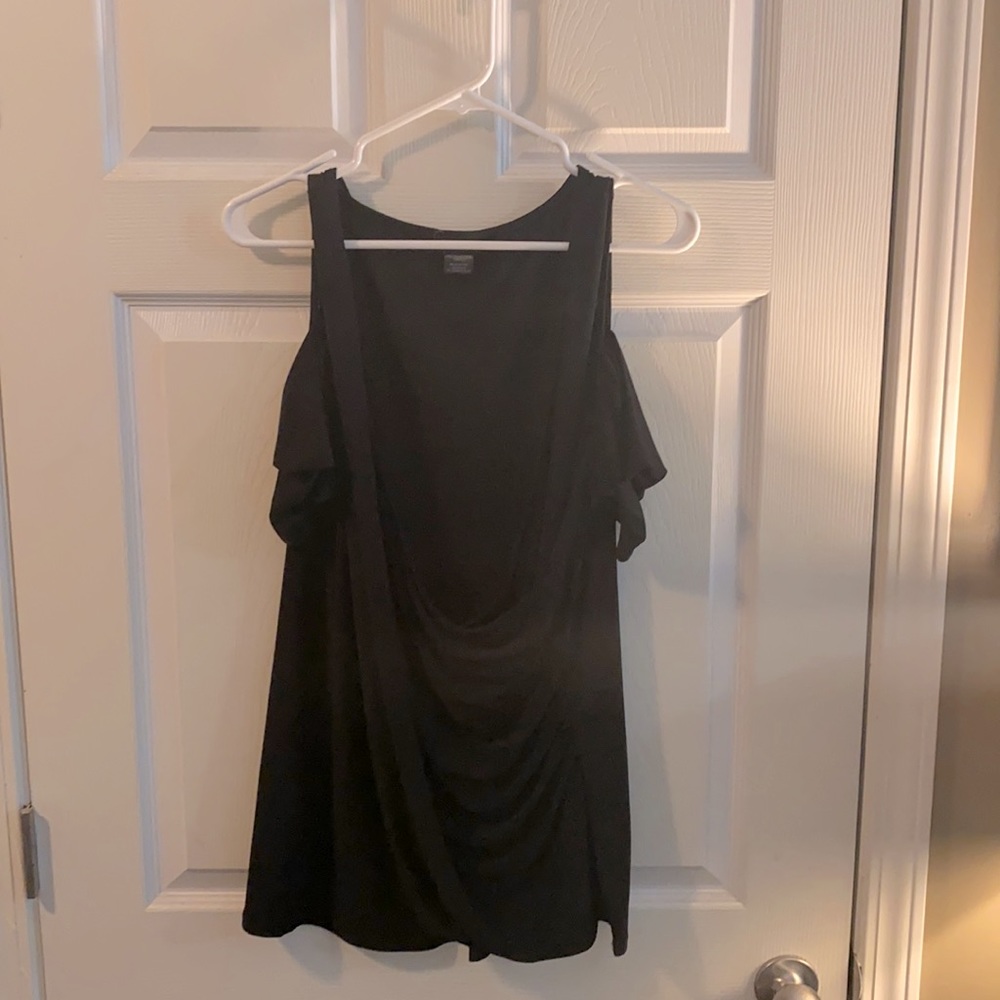 Torrid black cold shoulder blouse